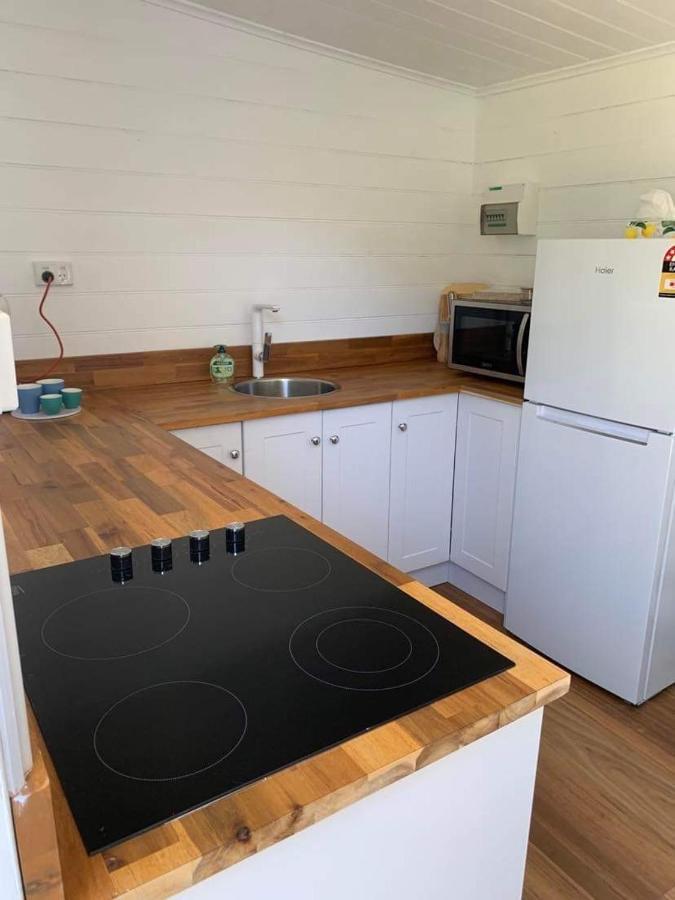 The Wandering Duck - Heritage Tiny House Strahan Dış mekan fotoğraf